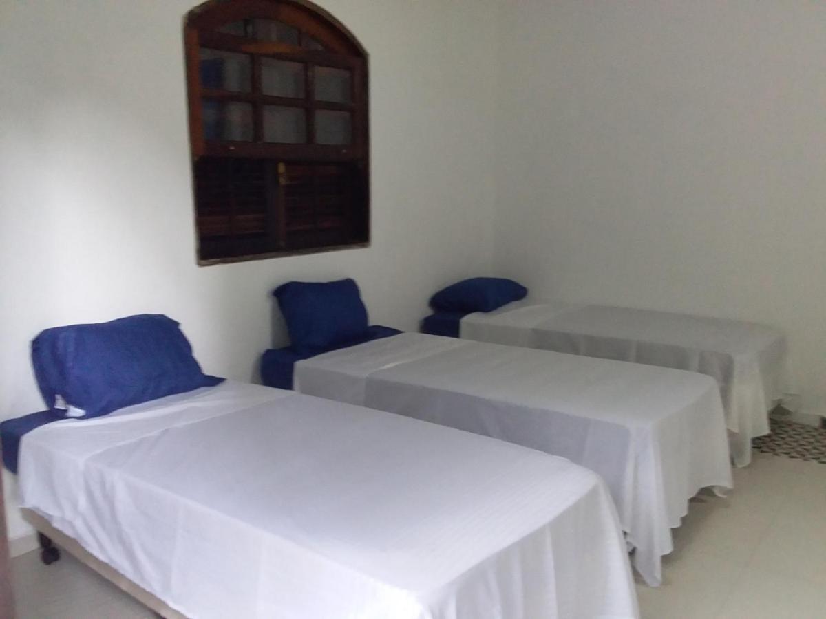 Suites Proximo Ao Rio Jaguareguava Em Bertioga Bagian luar foto