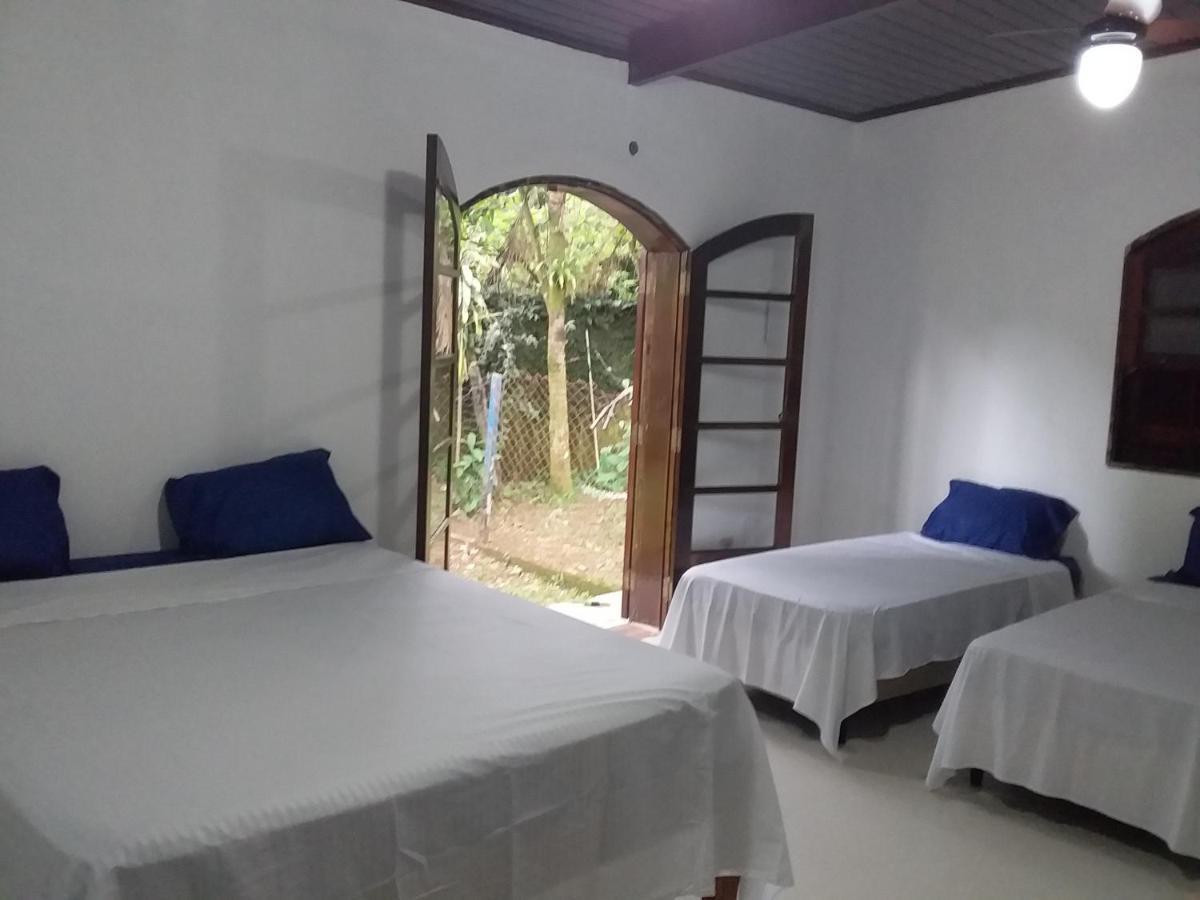 Suites Proximo Ao Rio Jaguareguava Em Bertioga Bagian luar foto