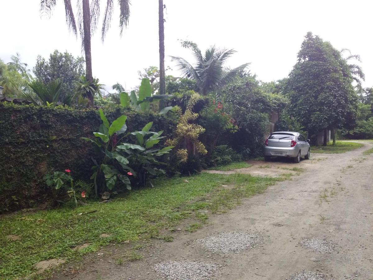 Suites Proximo Ao Rio Jaguareguava Em Bertioga Bagian luar foto
